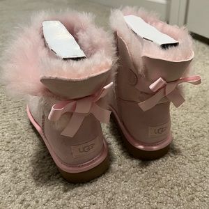 Mini Bailey bow Ugg